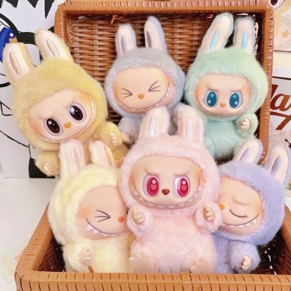 Labubu Doll – 17cm Collectible Toy for Boys and Girls – Random Color Keychain Gift
